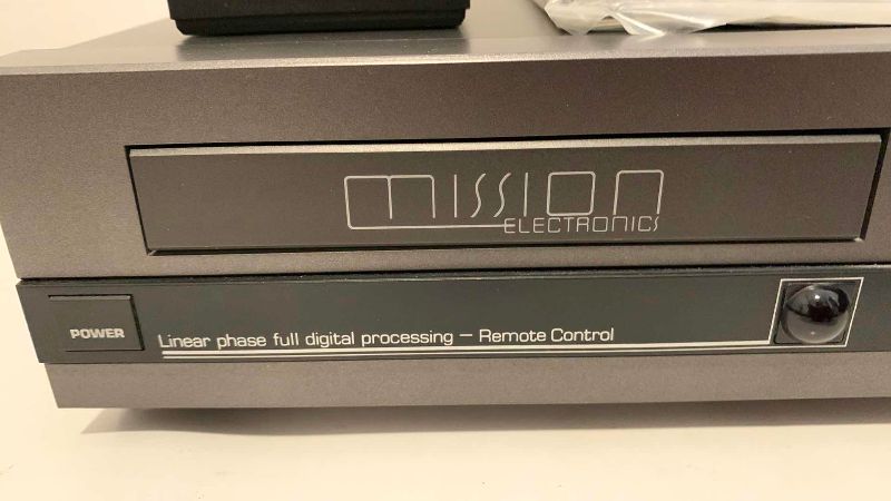 Photo 1 of MISSION ELECTRONICS DAD 7000 LINEAR PHASE FULL DIGITAL PROCESSING-REMOTE CONTROL