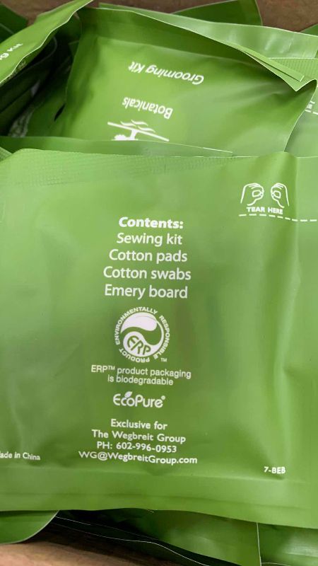 Photo 1 of CASE OF 1000 BASIC EARTH BOTANICAL'S HOTEL GROOMING KITS 4 X 250
