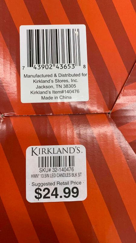 Photo 1 of BOX OF 4 KIRKLAND’S LED HALLOWEEN GLITTER CANDLES