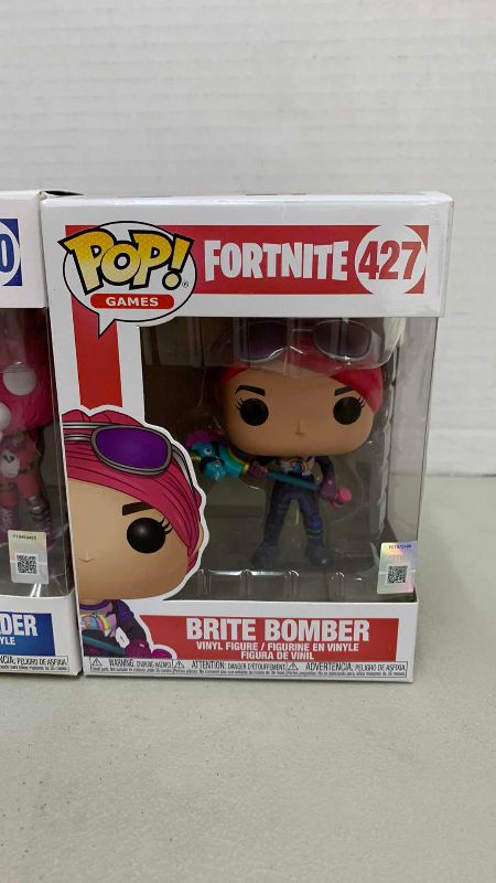 Photo 1 of FUNKO POP FORTNITE CUDDLE TEAM LEADER 430 AND BRITE BOMBER 427