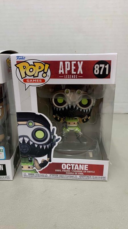 Photo 1 of FUNKO POP GEORGE R.R. MARTIN AND APEX OCTANE # 871