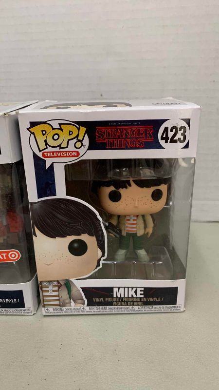 Photo 1 of FUNKO POP STRANGER THINGS LUCAS 19 AND MIKE 423