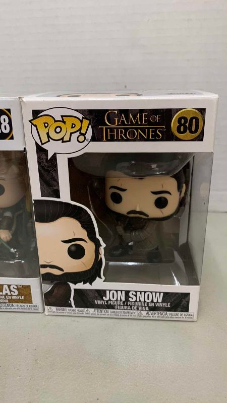 Photo 1 of FUNKO POP LORD OF THE RINGS LEGOLAS 628 AND GAME OF THRONES JON SNOW 80