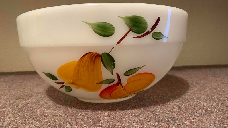 Photo 1 of ANCHOR HOCKING HAND PAINTED FIRE-KING GAY FAD FRUIT MILK GLASS MIXING BOWL 8 3/4”
