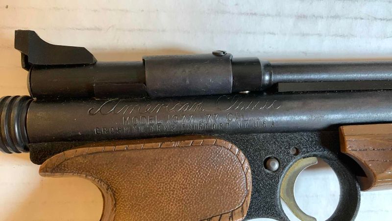 Photo 1 of VINTAGE CROSMAN MODEL 1377 AMERICAN CLASSIC.177 CALIBER PELLET OR BB PUMP ACTION PISTOL