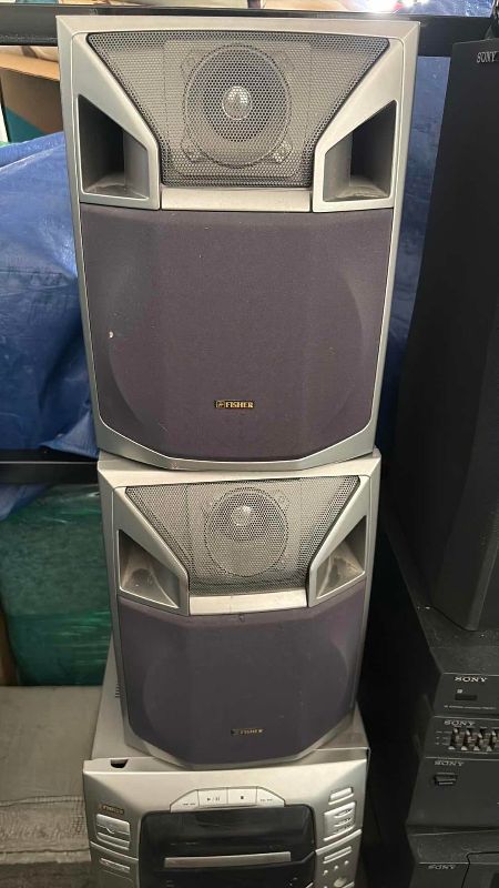 Photo 1 of FISHER CD TAPE DECK STEREO SYSTEM