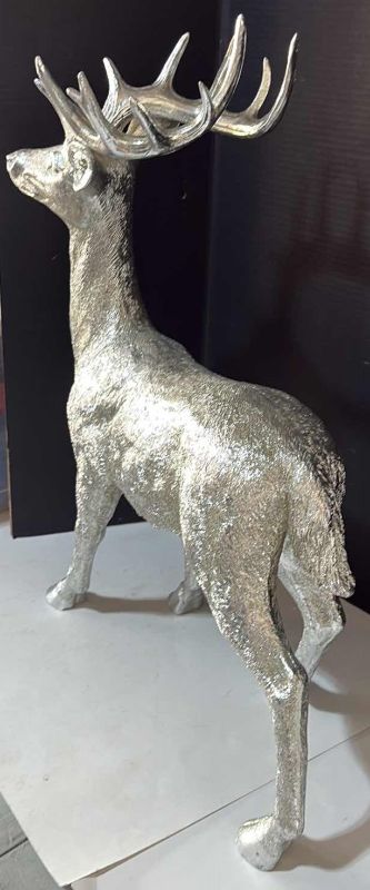 Photo 1 of Z GALLERIES STANDING STAG 24” X 27”H