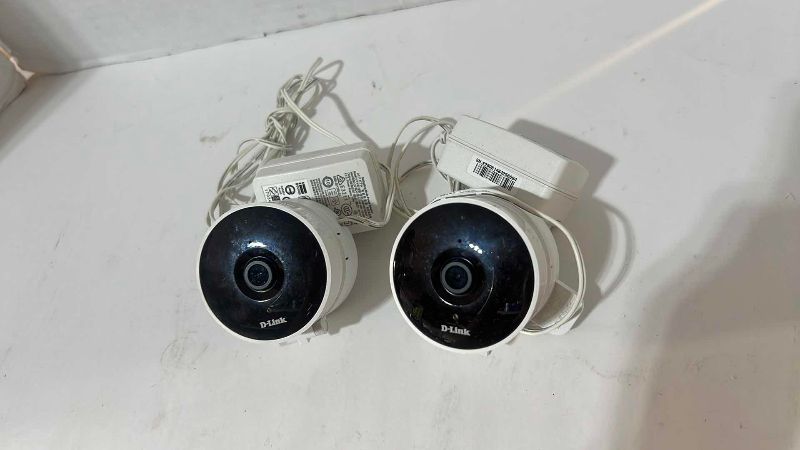 Photo 1 of 2 D-LINK CAMERAS
