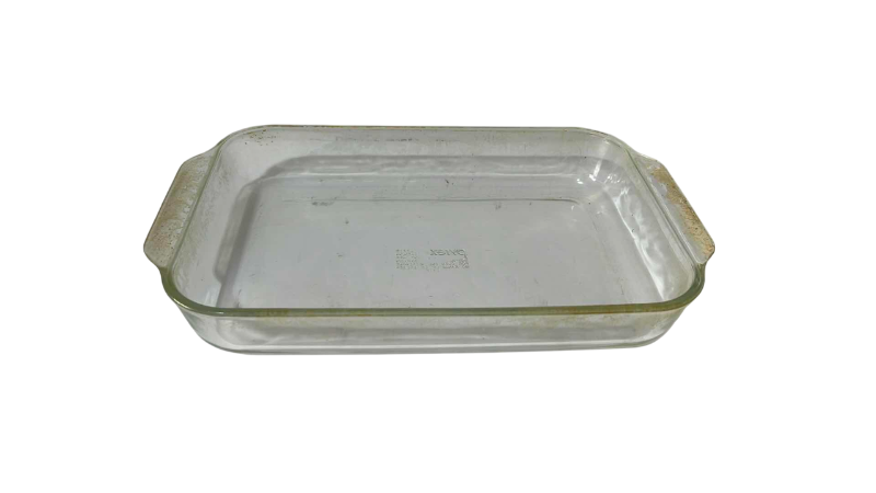 Photo 1 of PYREX BAKING TRAY