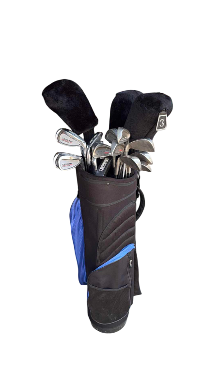 Photo 1 of GOLF BAG WITH TURNBERRY CLUBS