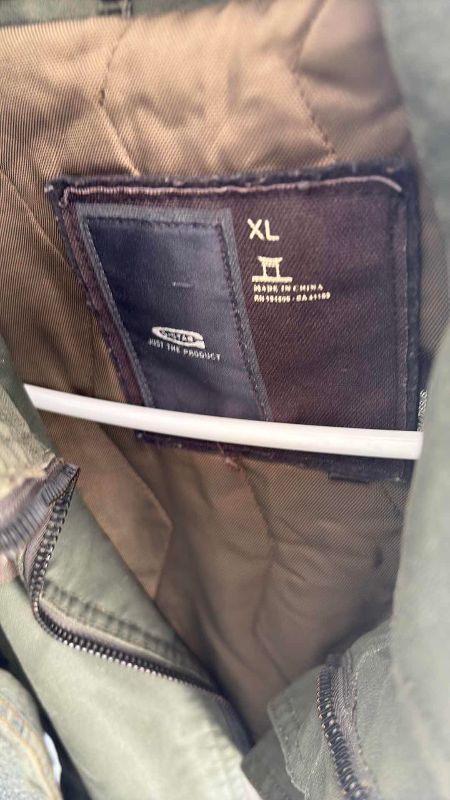 Photo 1 of MENS JACKETS LARGE