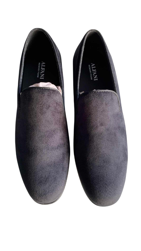 Photo 1 of MENS ALFANI MEMORY FOAM DRESS SHOES SIZE 10
