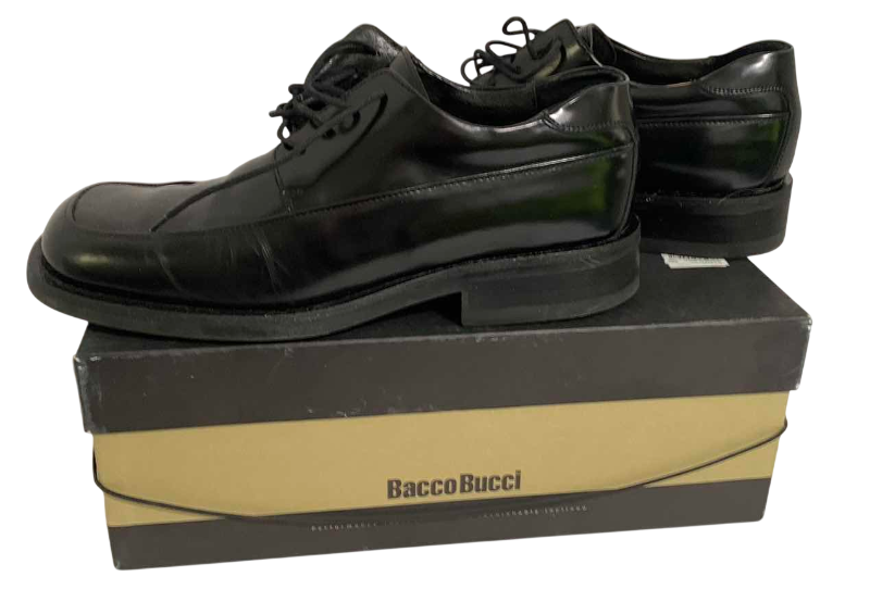 Photo 1 of BACCO BUCCI MENS DRESS SHOES SIZE 9.5 WIDE