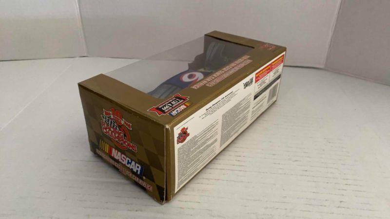Photo 1 of NASCAR 10TH ANNIVERSARY RACING CHAMPIONS MARK MARTIN NUMBER 6 1/24 SCALE DIECAST STOCK CAR 1/1999
