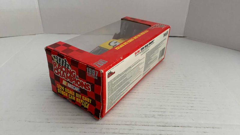 Photo 1 of NASCAR RACING CHAMPIONS 1997 EDITION TERRY LABONTE NUMBER 5 1/24 SCALE DIECAST CAR