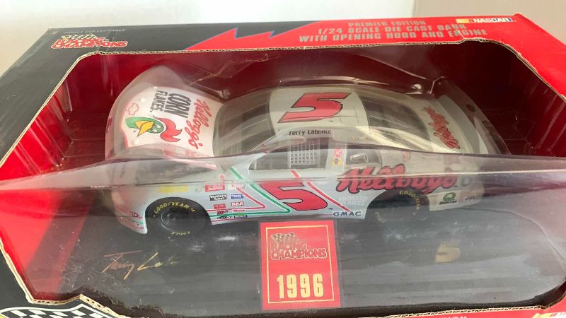 Photo 1 of NASCAR RACING CHAMPIONS 1996 PREMIER EDITION TERRY LABONTE NUMBER 5 1/24 SCALE DIECAST STOCK CAR