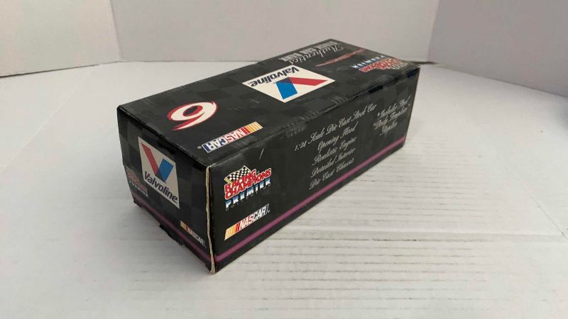Photo 1 of NASCAR RACING CHAMPIONS PREMIER COLLECTION AUTHENTIC STOCK CAR BANK NUMBER SIX MARK MARTIN 1/24 SCALE