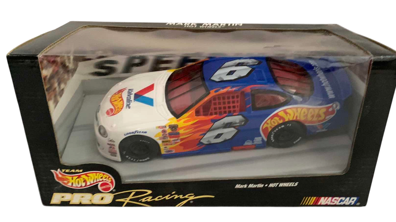 Photo 1 of NASCAR TEAM HOT WHEELS PRO RACING MARK MARTIN NUMBER 6 1/24 SCALE DIECAST CAR