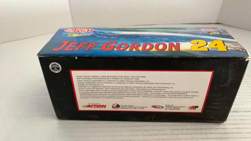 Photo 1 of NASCAR 2000 JEFF GORDON NUMBER 24 DUPONT RACING