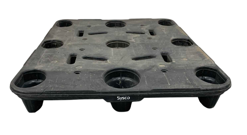 Photo 1 of HEAVY DUTY PLASTIC PALLET 39.5” X 47.5”