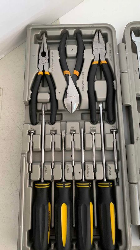 Photo 1 of MASTER GRIP TOOL SET