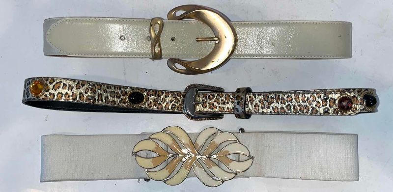 Photo 1 of 3-WOMENS FASHION BELTS
