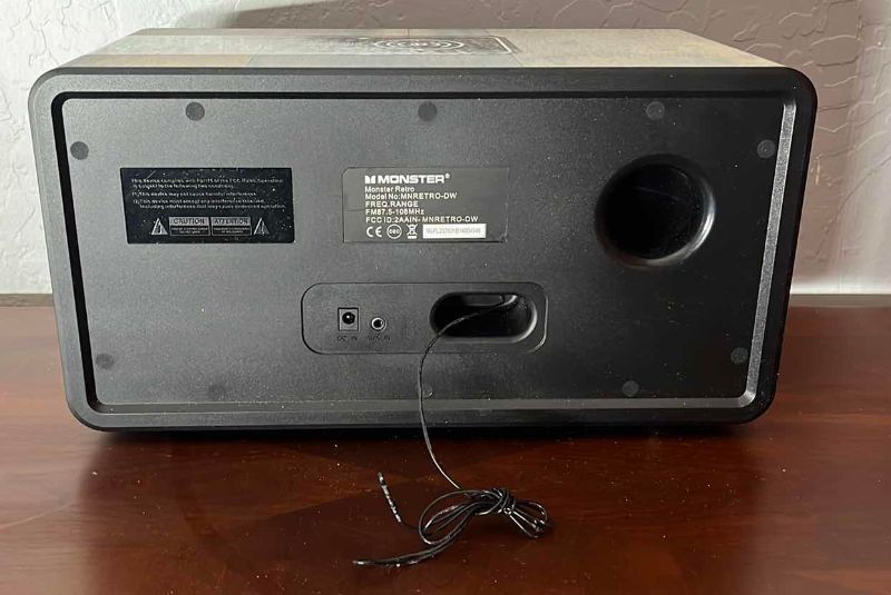 Photo 1 of MONSTER RETRO QI WIRELESS CHARGING BLUETOOTH SPEAKER