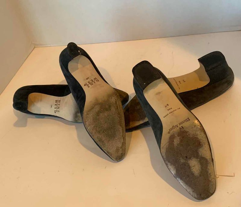 Photo 1 of DARK BLUE AND GREY SUEDE PUMPS SIZE 8