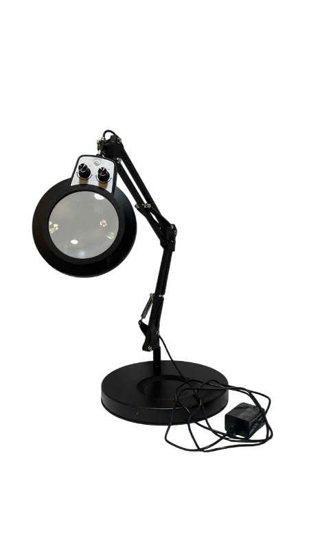 Photo 1 of MAGNIFYING GLASS WITH LED LIGHT