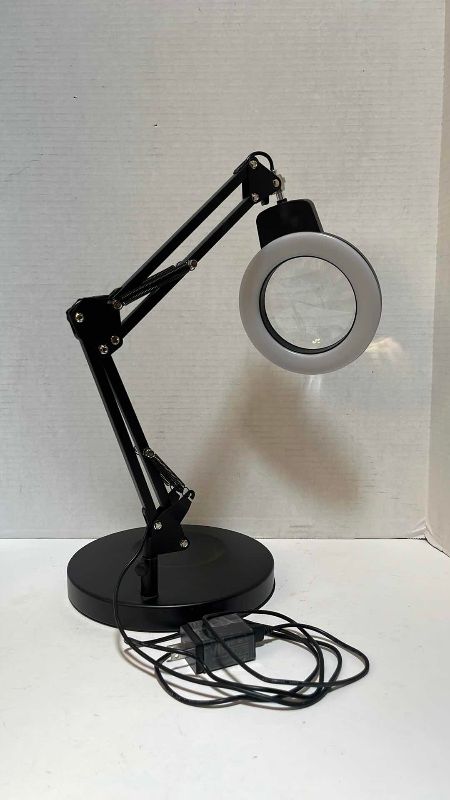 Photo 1 of MAGNIFYING GLASS WITH LED LIGHT