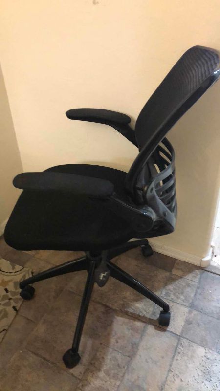 Photo 1 of REALSPACE CALUSA MESH MID-BACK CHAIR