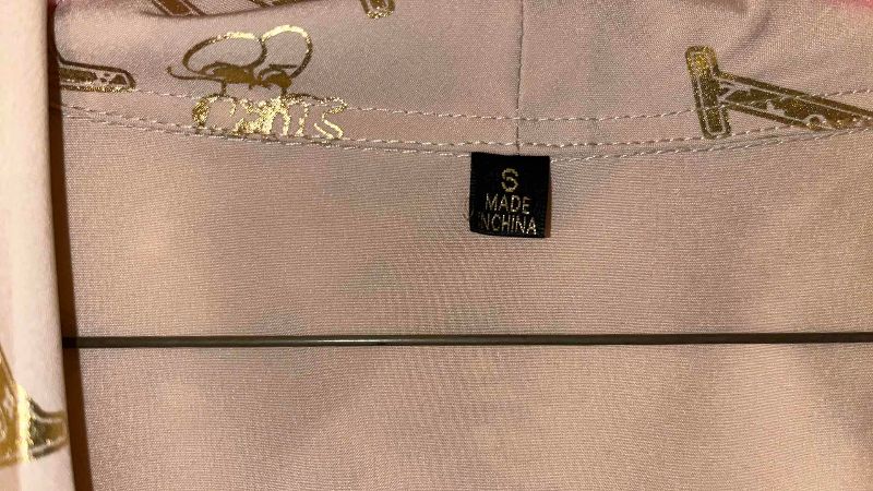 Photo 1 of LOUIS VUITTON FRONT TIE SHAWL (SIZE SM)
