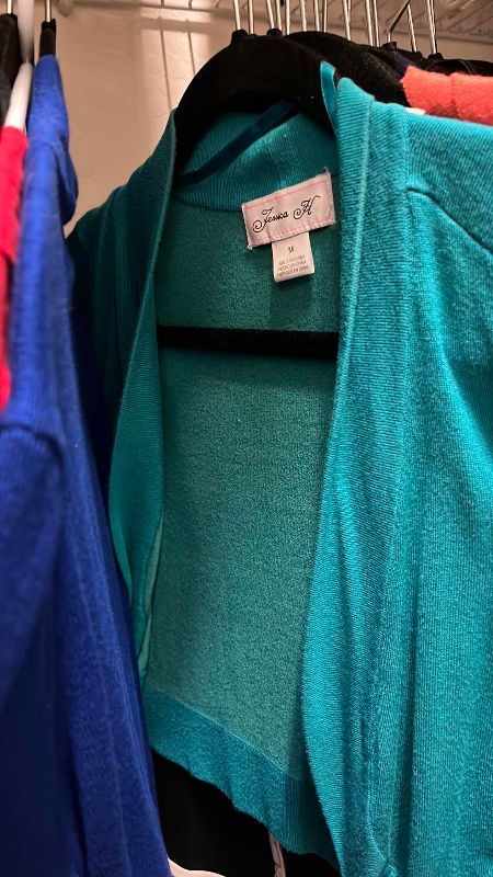 Photo 1 of EVERYDAY SHAWLS AND CARDIGANS SIZE M