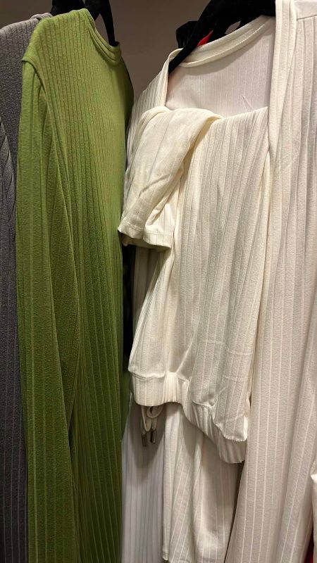 Photo 1 of RIBBED MATCHING SETS SIZE M