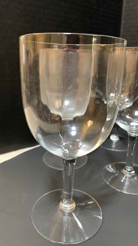 Photo 1 of 11-WINE GLASSES