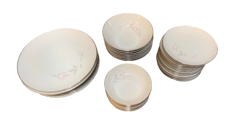 Photo 1 of 38-PIECES OF WYNDHAM “TWO SOME” 679 FINE CHINA MADE IN JAPAN