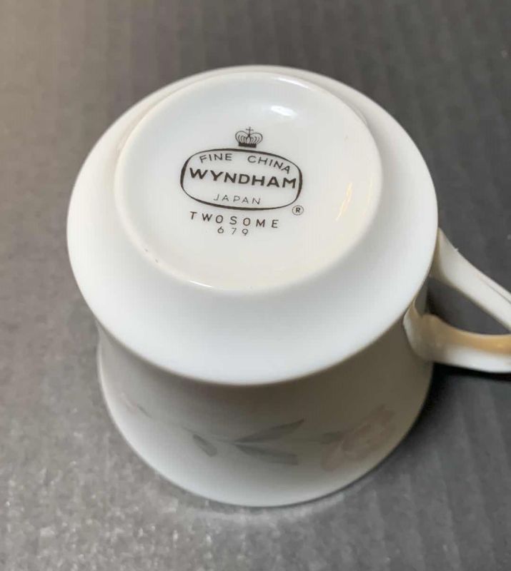 Photo 1 of 15-PIECES OF WYNDHAM “TWO SOME” 679 FINE CHINA MADE IN JAPAN