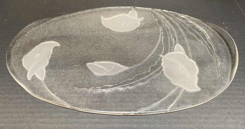 Photo 1 of VINTAGE L. E. SMITH HANDMADE ART GLASS CALLA LILY SERVING PLATTER 10” X 16”