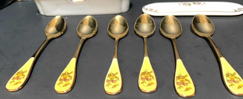Photo 1 of 6-UNION CRAFT ENAMELED SPOONS AND PORCELAIN CASE MADE IN JAPAN