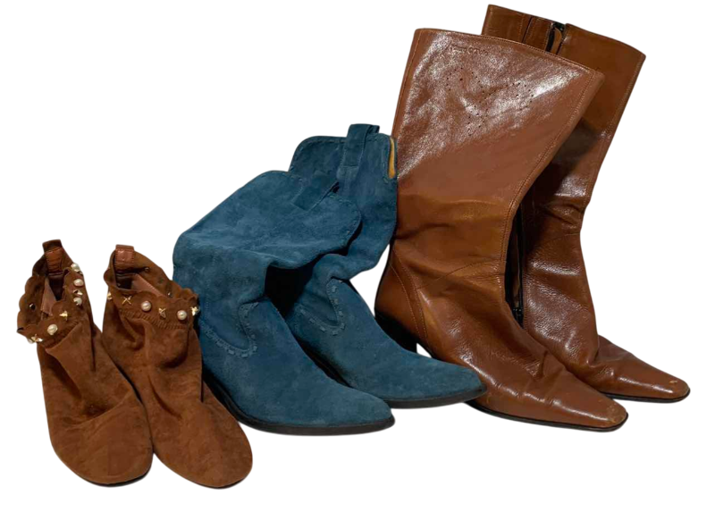 Photo 1 of WOMENS BOOTS SIZE 7