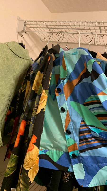 Photo 1 of WOMENS JACKETS SIZE S