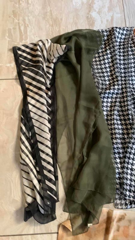 Photo 1 of GEOMETRIC DESIGN SCARVES
