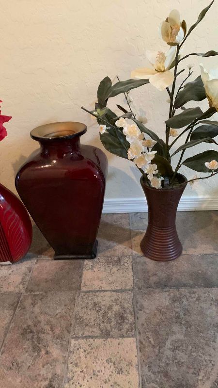 Photo 1 of 4-VASES