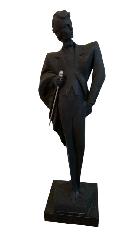 Photo 1 of “HIGH FASHION 5TH AVENUE” STATUE 32”