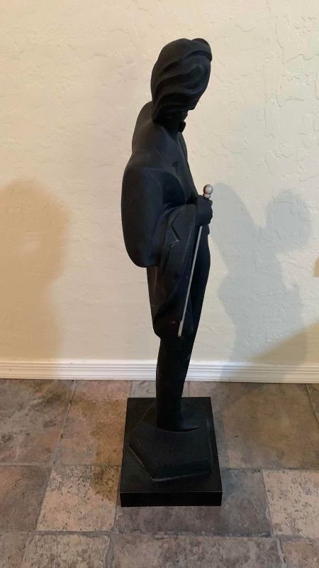 Photo 1 of “HIGH FASHION 5TH AVENUE” STATUE 32”