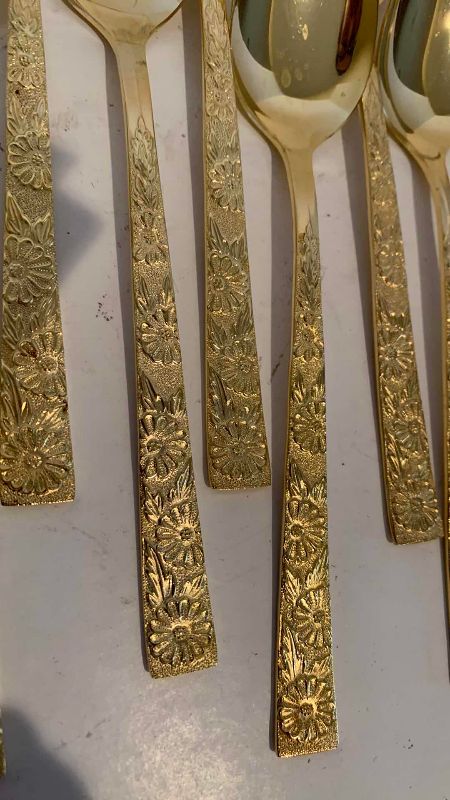 Photo 1 of 72-GOLDEN LIFETIME FLORAL DESIGN CUTLERY SET