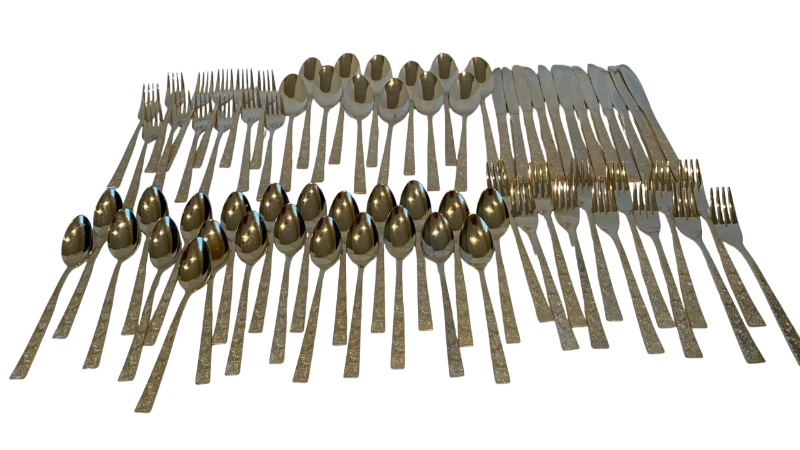Photo 1 of 72-GOLDEN LIFETIME FLORAL DESIGN CUTLERY SET