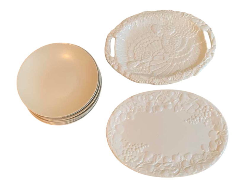 Photo 1 of TURKEY SERVICE PLATES AND LARGE DINNER PLATES
