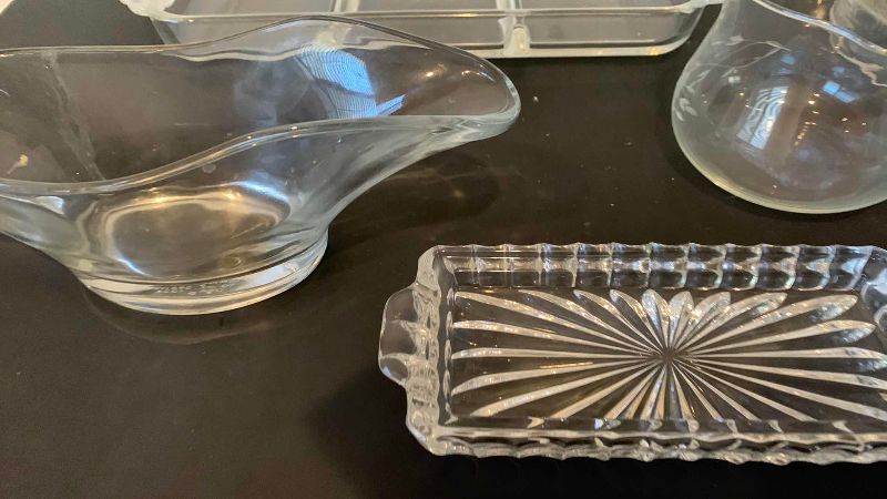 Photo 1 of GLASS KITCHEN WARE