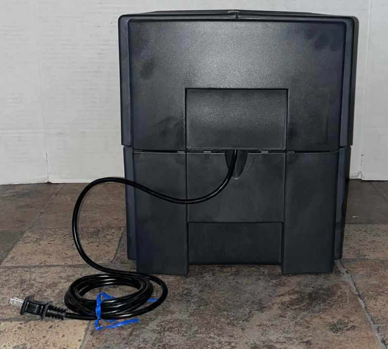 Photo 1 of VENTA LW25 ORIGINAL EVAPORATIVE HUMIDIFIER WITH EXTRA FILTERS